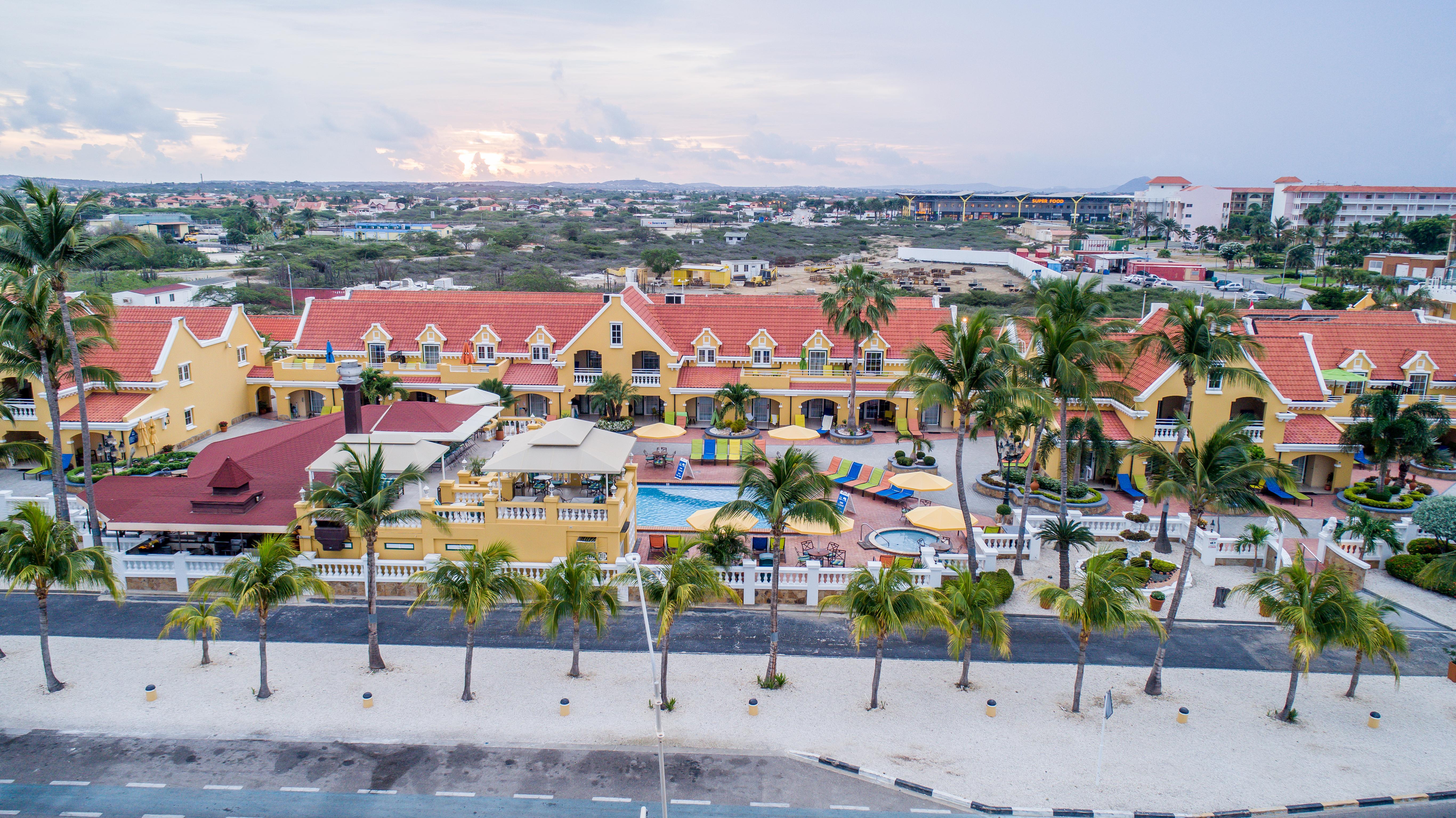 Amsterdam Manor Beach Resort Palm Beach Bagian luar foto