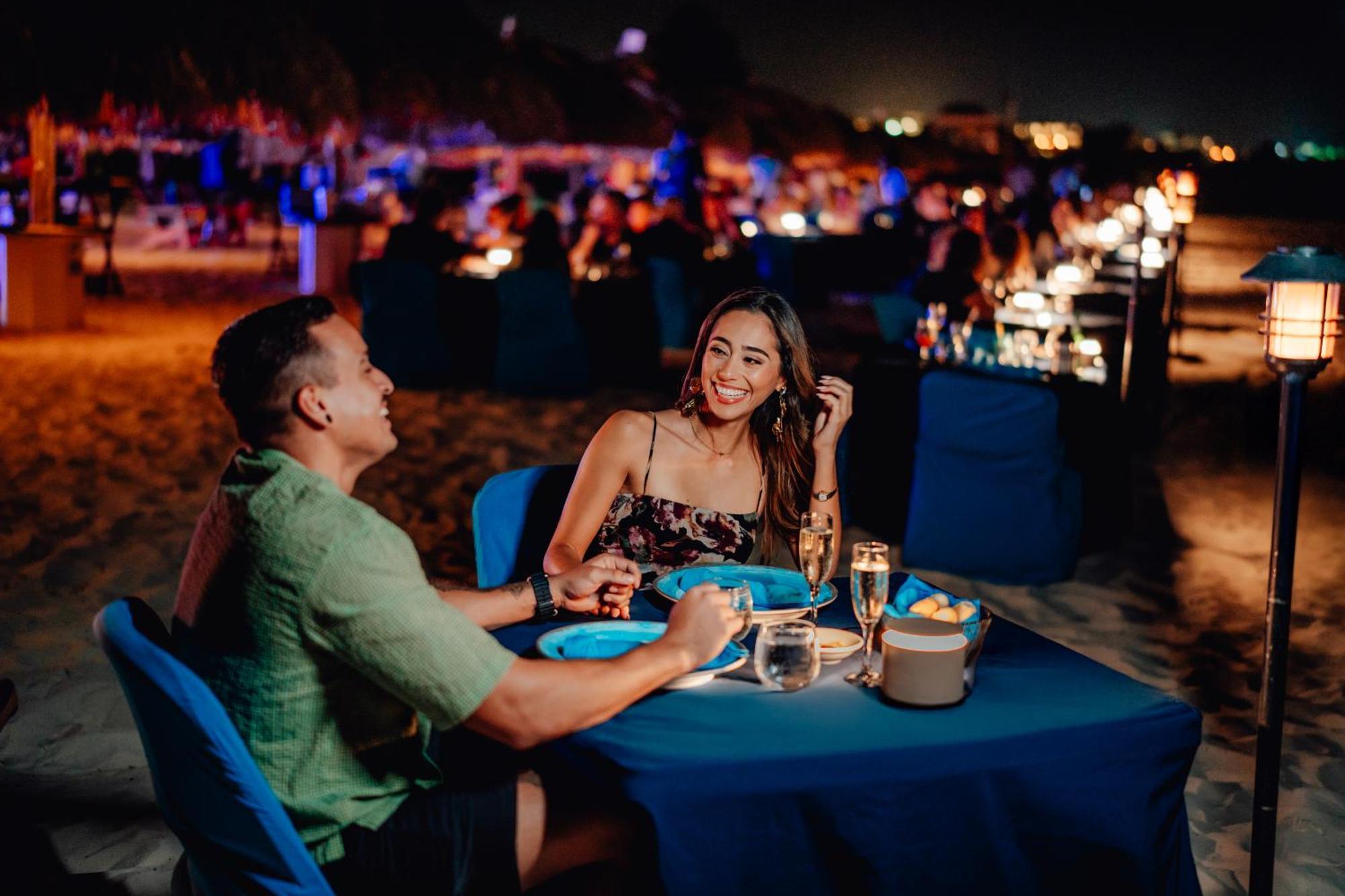 Amsterdam Manor Beach Resort Palm Beach Bagian luar foto